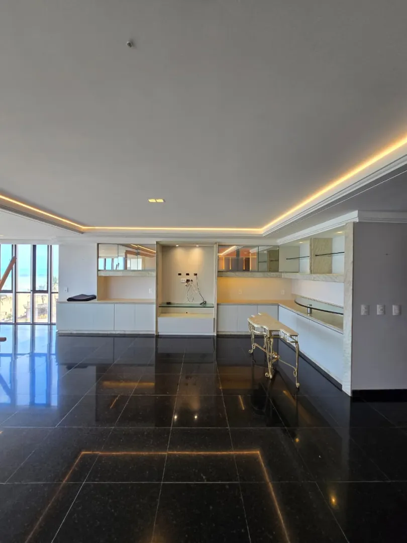 Apartamento &agrave; venda com 380 m&sup2; | 4 su&iacute;tes | Beira mar | Alto padr&atilde;o Avenida Boa Viagem Recife - 