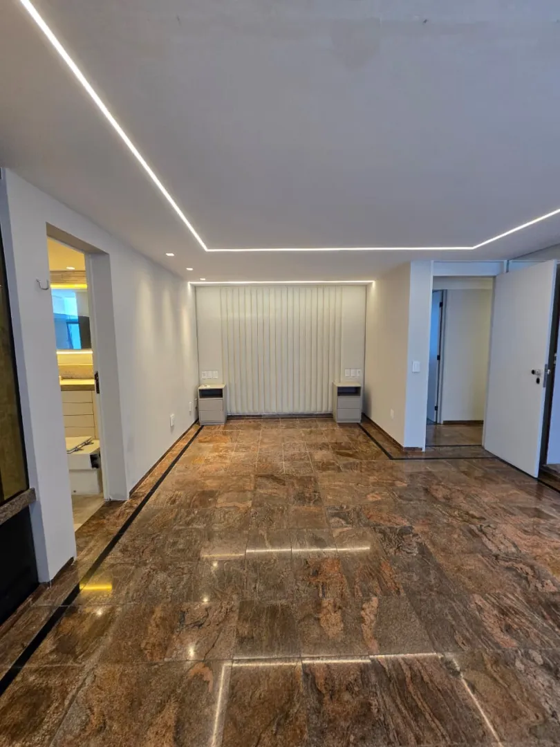Apartamento &agrave; venda com 380 m&sup2; | 4 su&iacute;tes | Beira mar | Alto padr&atilde;o Avenida Boa Viagem Recife - 