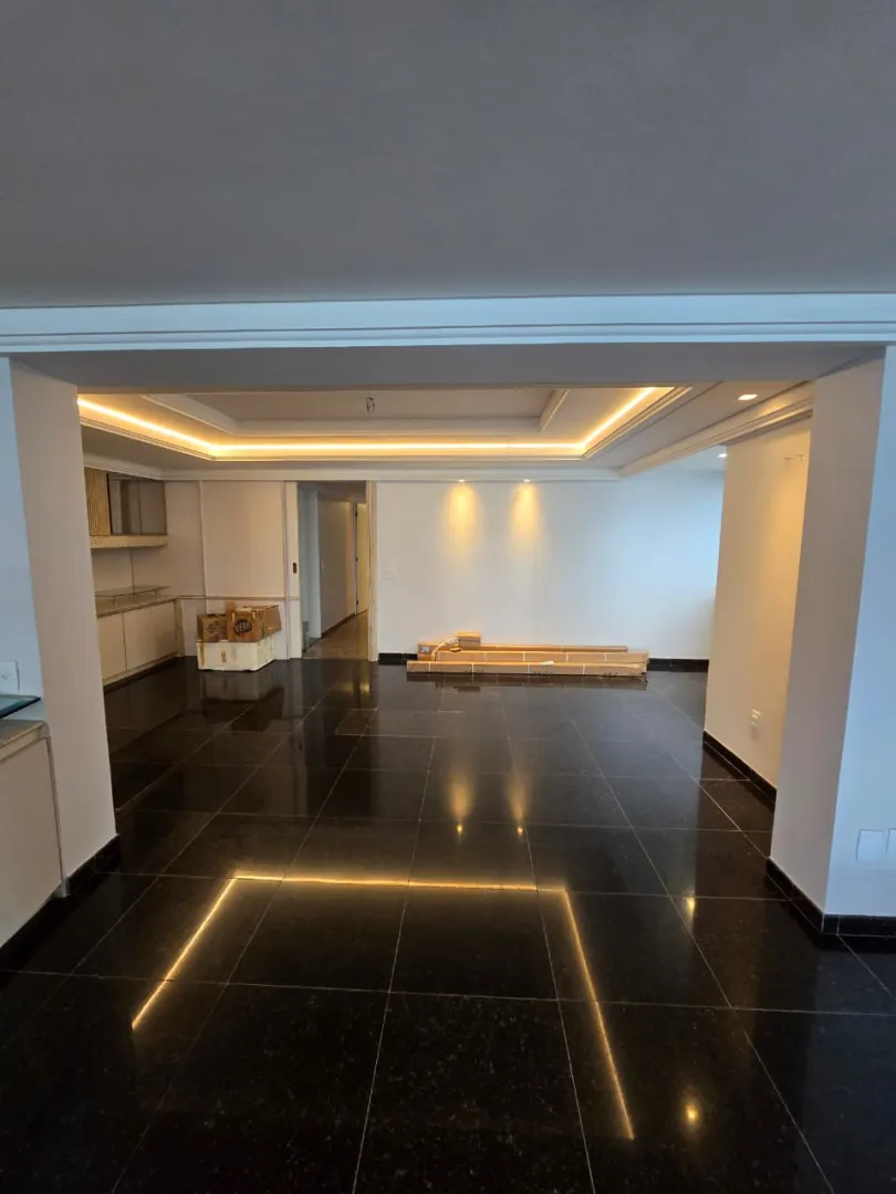 Apartamento &agrave; venda com 380 m&sup2; | 4 su&iacute;tes | Beira mar | Alto padr&atilde;o Avenida Boa Viagem Recife - 