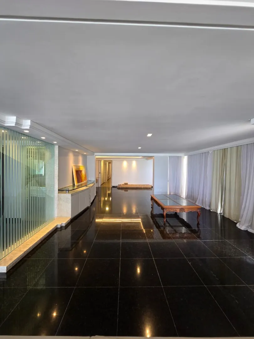 Apartamento &agrave; venda com 380 m&sup2; | 4 su&iacute;tes | Beira mar | Alto padr&atilde;o Avenida Boa Viagem Recife - 