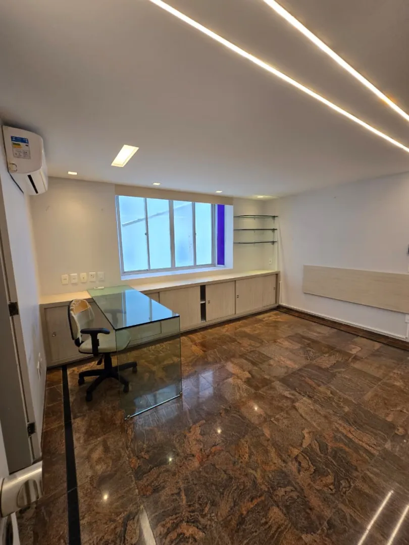 Apartamento &agrave; venda com 380 m&sup2; | 4 su&iacute;tes | Beira mar | Alto padr&atilde;o Avenida Boa Viagem Recife - 