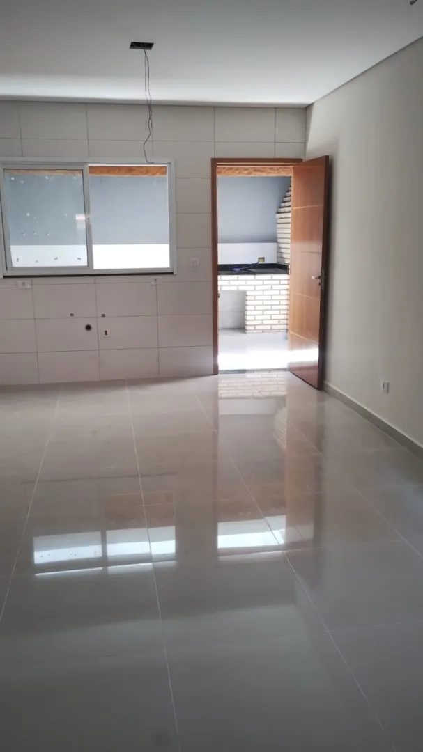 Sobrado a venda em Osasco no Jd das Flores com 125m&sup2; 3 dormit&oacute;rios, suite e 4 vagas; Rua Jasmim Osasco - 