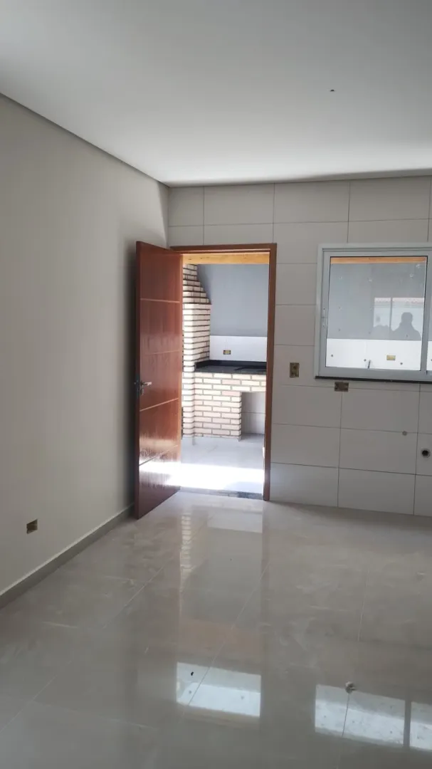 Sobrado a venda em Osasco no Jd das Flores com 125m&sup2; 3 dormit&oacute;rios, suite e 4 vagas; Rua Jasmim Osasco - 