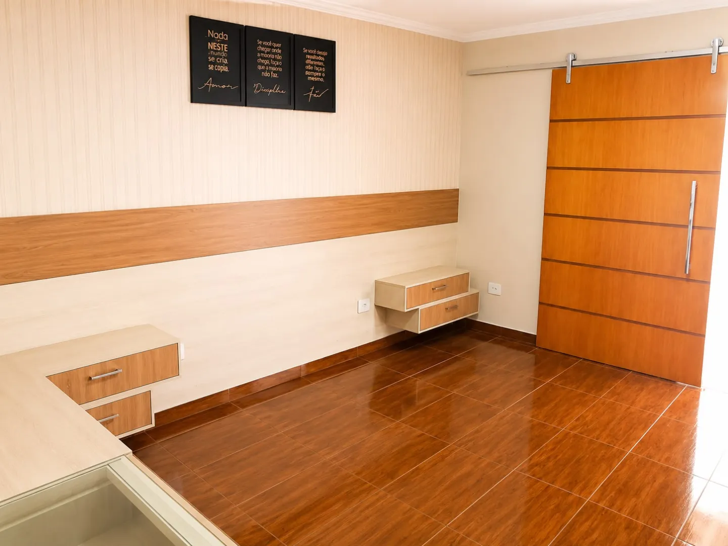 Sobrado a venda em Osasco com 140m&sup2;, 3 Dormit&oacute;rios 2vagase espa&ccedil;o gourmet Rua Sérgio Pompêo Osasco - 