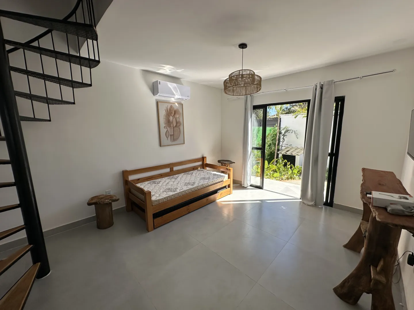 Bangal&ocirc; com Spa e Pergolado &agrave; Venda em B&uacute;zios  Armação dos Búzios - 