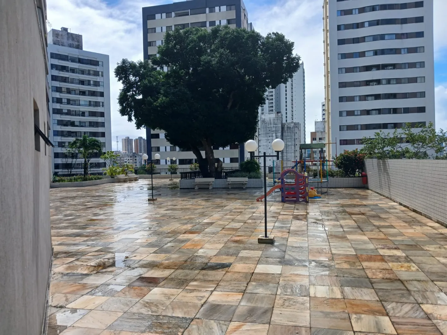 APARTAMENTO 3 QUARTOS SU&Iacute;TE VARANDA PISCINA ACADEMIA &Agrave; VENDA CIDADE JARDIM! Alameda dos Jasmins Salvador - 