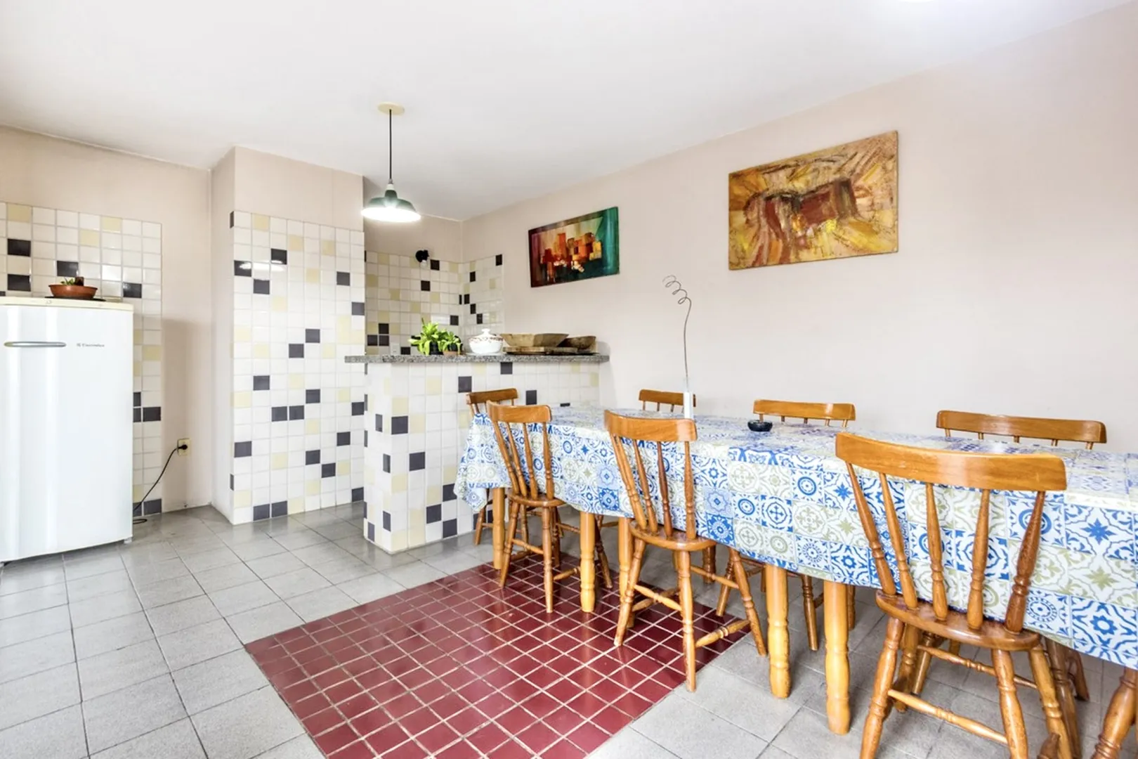R$ 410.000 - &Oacute;TIMO APARTAMENTO - 60M2 - 2 DORM - SACADA - CHURRASQUEIRA - 1 VAGA Rua Eça de Queiroz Porto Alegre - 