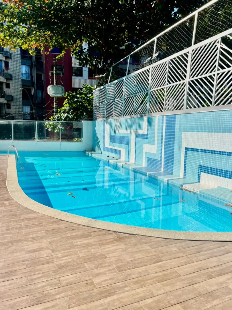 APARTAMENTO 2 SU&Iacute;TES VARANDA GARAGEM PISCINA ACADEMIA ELEVADOR &Agrave; VENDA ONDINA! Rua Morro do Escravo Miguel Salvador - 