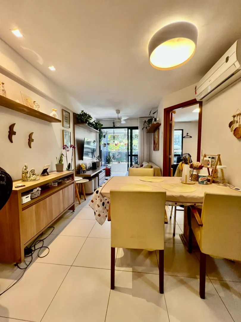APARTAMENTO 2 SU&Iacute;TES VARANDA GARAGEM PISCINA ACADEMIA ELEVADOR &Agrave; VENDA ONDINA! Rua Morro do Escravo Miguel Salvador - 