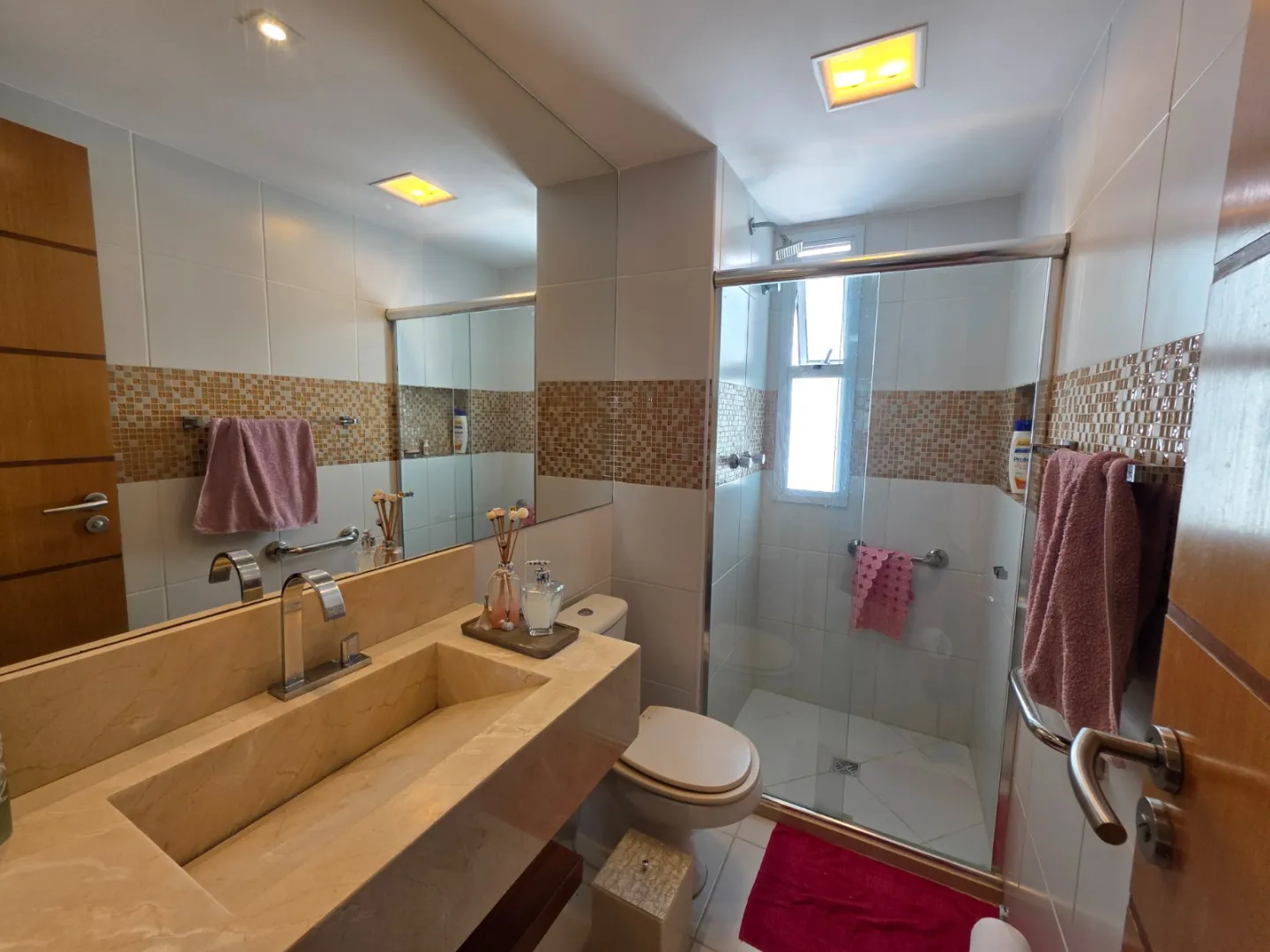 APARTAMENTO 2 QUARTOS SU&Iacute;TE VARANDA 3 GARAGENS PISCINA ACADEMIA VENDA JD APIPEMA ONDINA Rua Martins de Almeida Salvador - 