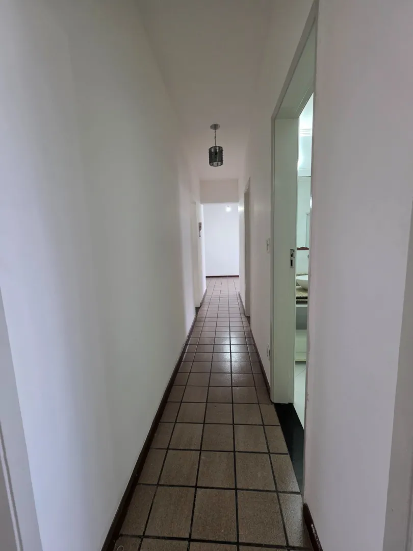 APARTAMENTO 3 QUARTOS SU&Iacute;TE DEPEND&Ecirc;NCIA GARAGEM ELEVADOR &Agrave; VENDA NA VIT&Oacute;RIA Avenida Sete de Setembro Salvador - 