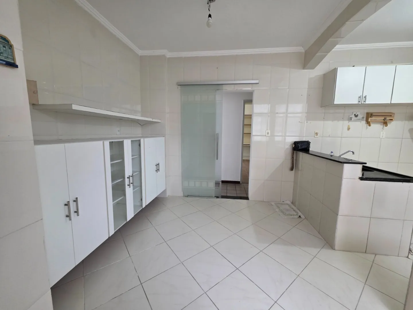 APARTAMENTO 3 QUARTOS SU&Iacute;TE DEPEND&Ecirc;NCIA GARAGEM ELEVADOR &Agrave; VENDA NA VIT&Oacute;RIA Avenida Sete de Setembro Salvador - 