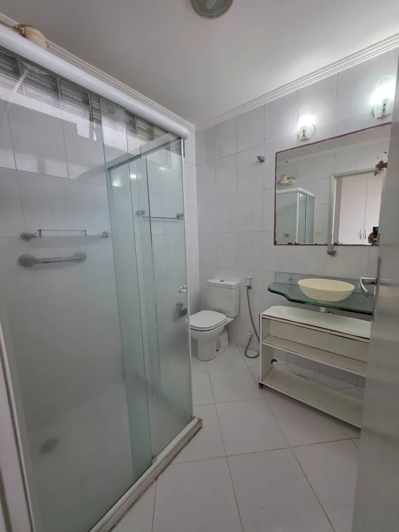 APARTAMENTO 3 QUARTOS SU&Iacute;TE DEPEND&Ecirc;NCIA GARAGEM ELEVADOR &Agrave; VENDA NA VIT&Oacute;RIA Avenida Sete de Setembro Salvador - 