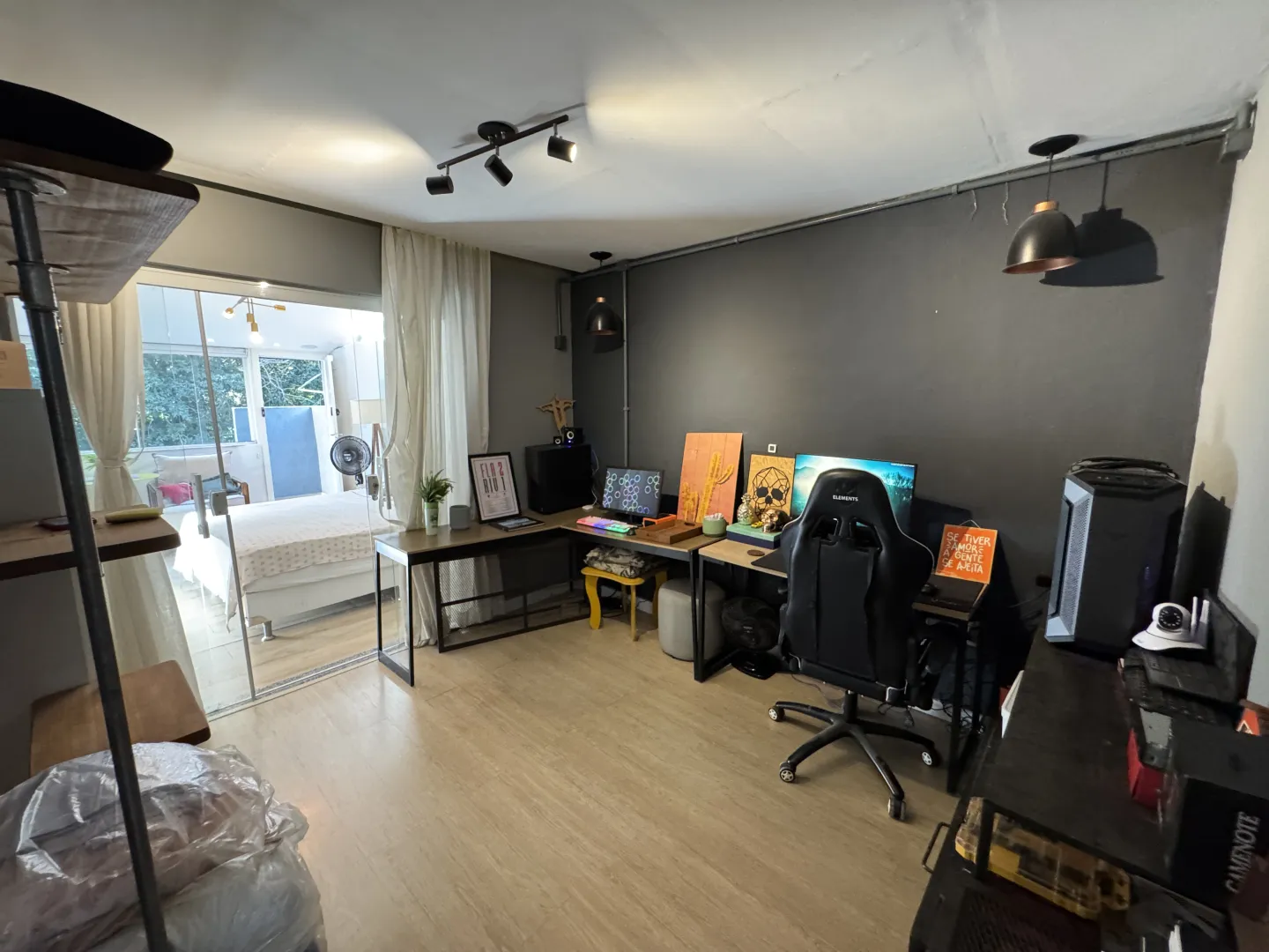 Casa Mobiliada em Excelente Localiza&ccedil;&atilde;o em B&uacute;zios Rua Sátiro Coelho Armação dos Búzios - 