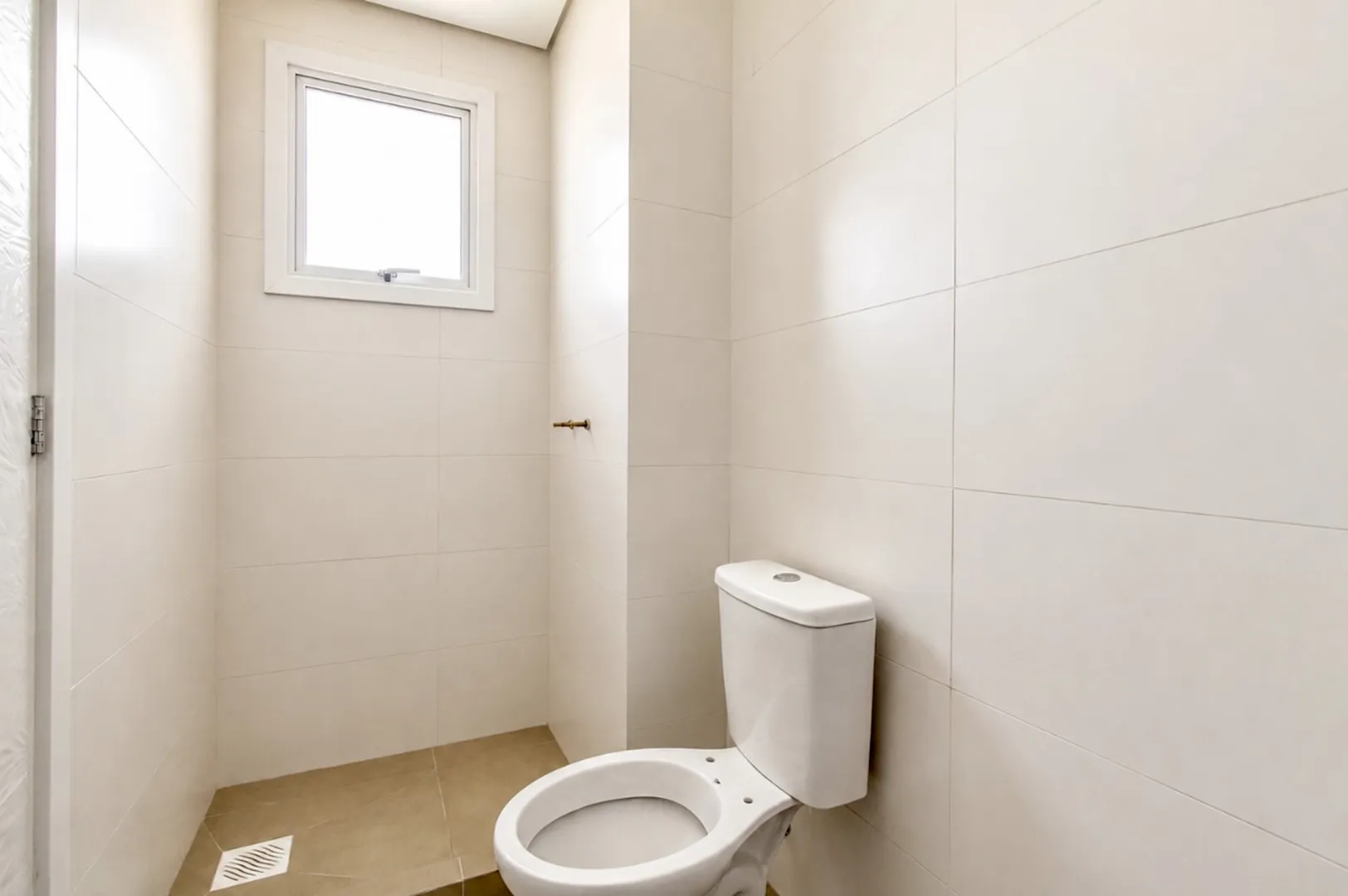 R$ 820.000 - NOVO - LINDO APARTAMENTO - 80M2 - 2 SU&Iacute;TES - 2 VAGAS - VISTA Rua Chile Porto Alegre - 