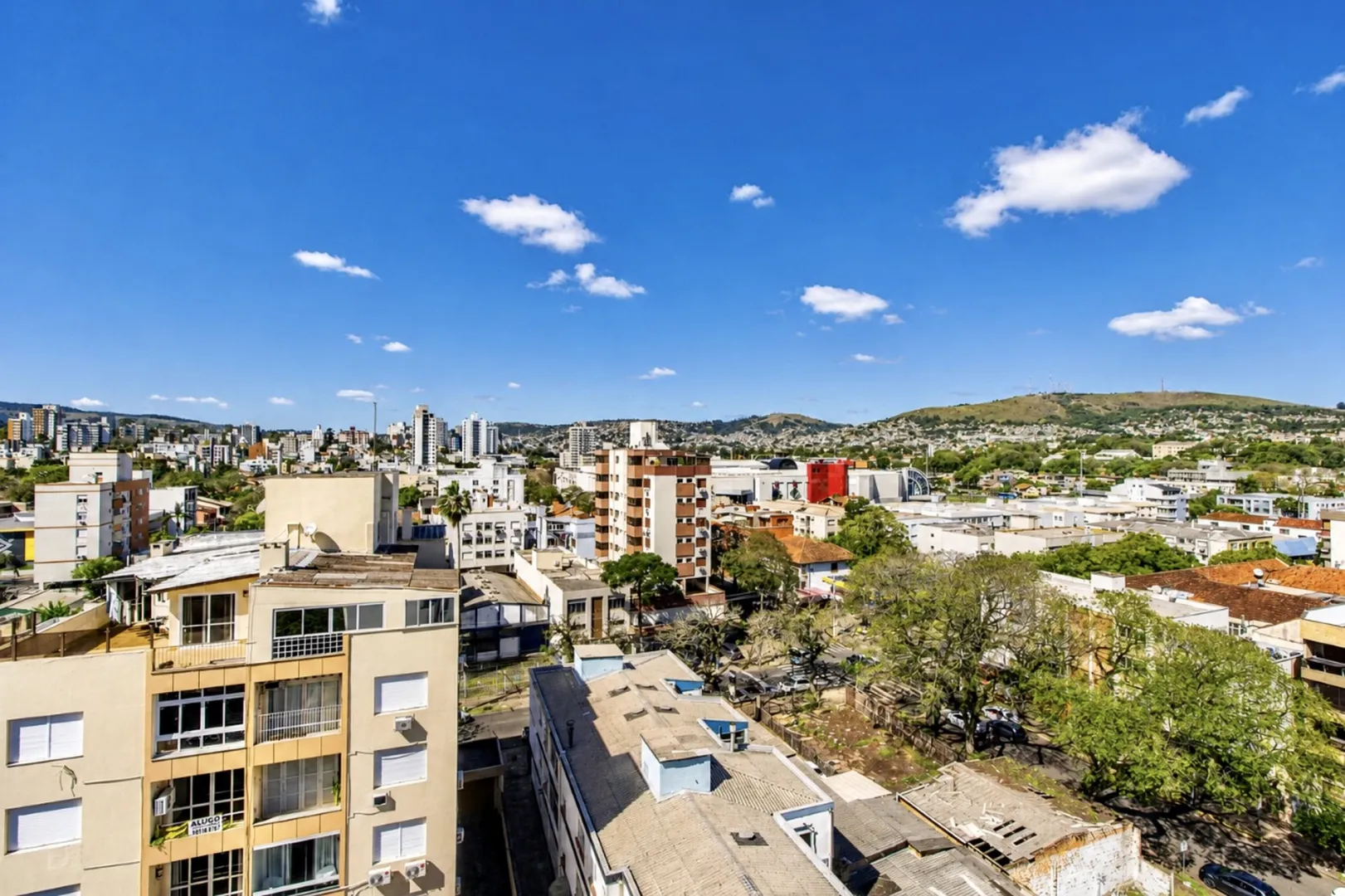 R$ 820.000 - NOVO - LINDO APARTAMENTO - 80M2 - 2 SU&Iacute;TES - 2 VAGAS - VISTA Rua Chile Porto Alegre - 