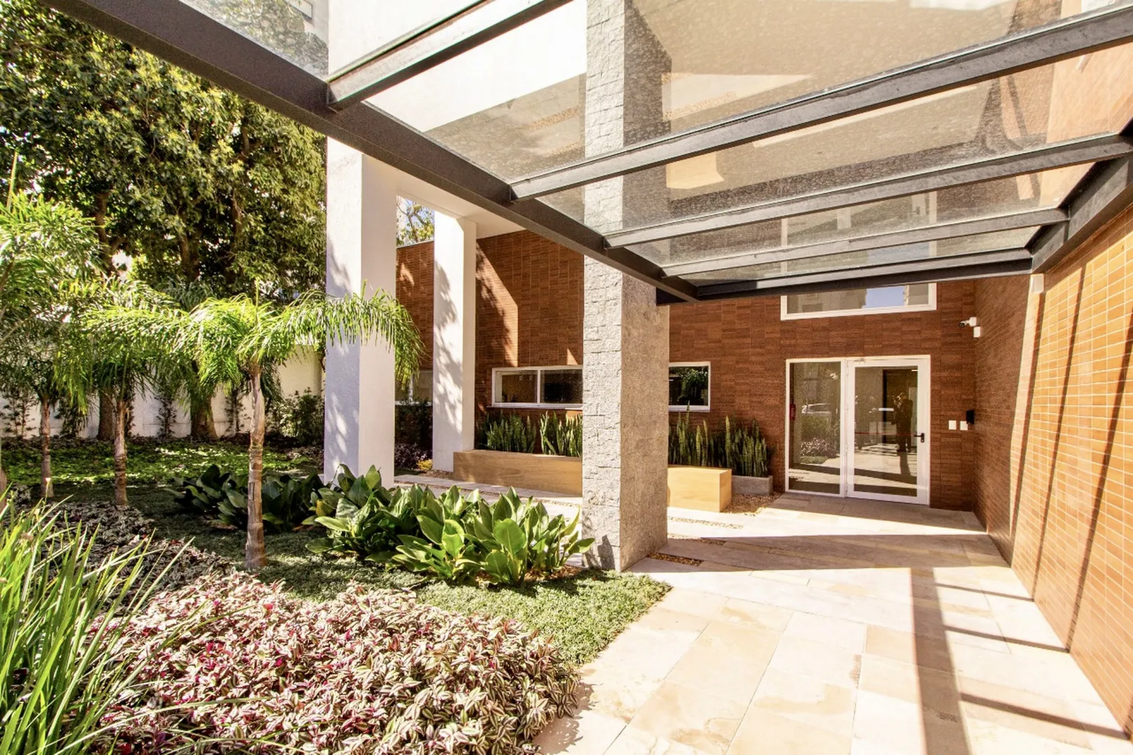 R$ 820.000 - NOVO - LINDO APARTAMENTO - 80M2 - 2 SU&Iacute;TES - 2 VAGAS - VISTA Rua Chile Porto Alegre - 