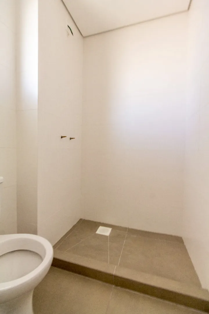 R$ 820.000 - NOVO - LINDO APARTAMENTO - 80M2 - 2 SU&Iacute;TES - 2 VAGAS - VISTA Rua Chile Porto Alegre - 