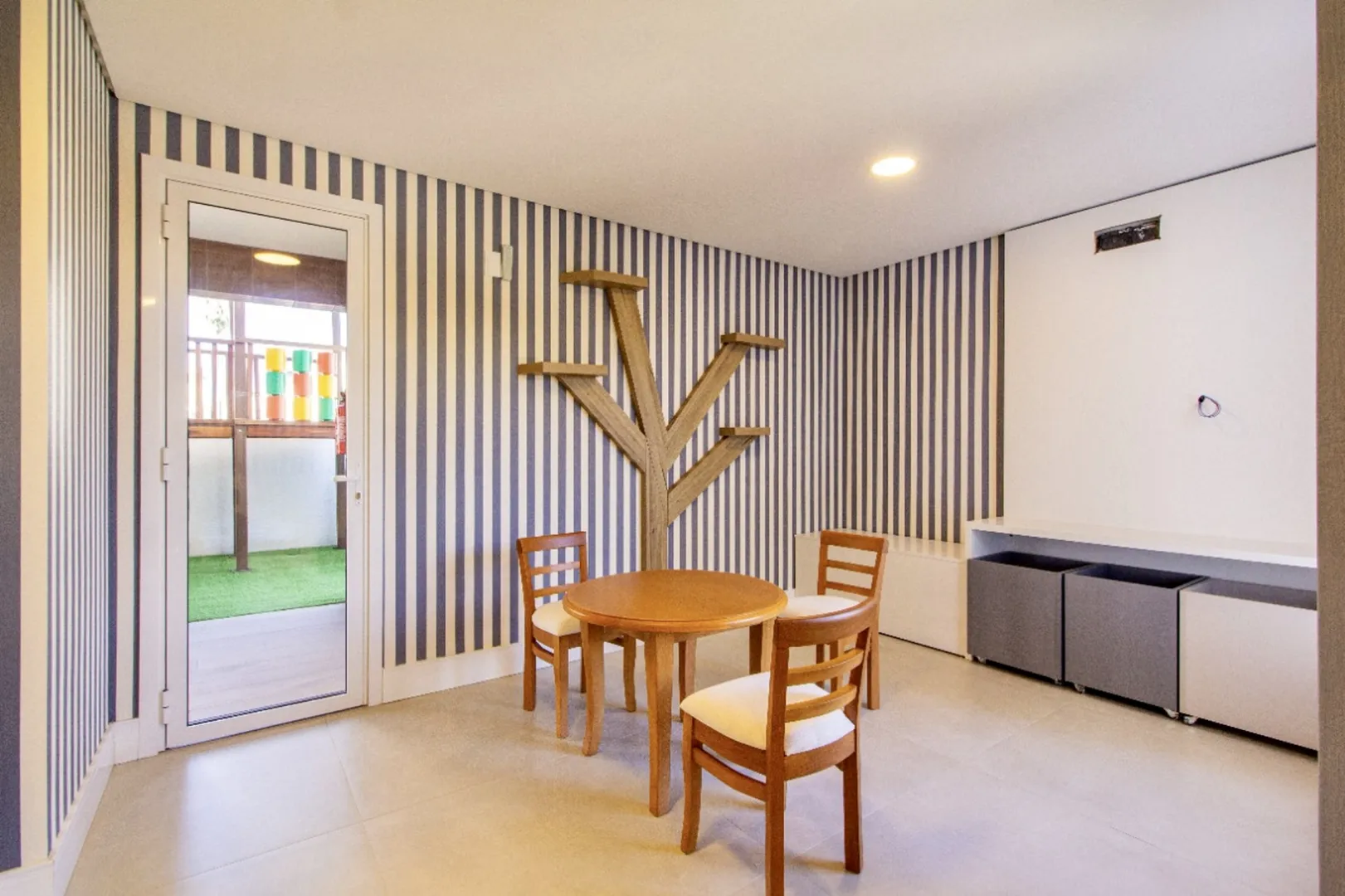 R$ 820.000 - NOVO - LINDO APARTAMENTO - 80M2 - 2 SU&Iacute;TES - 2 VAGAS - VISTA Rua Chile Porto Alegre - 