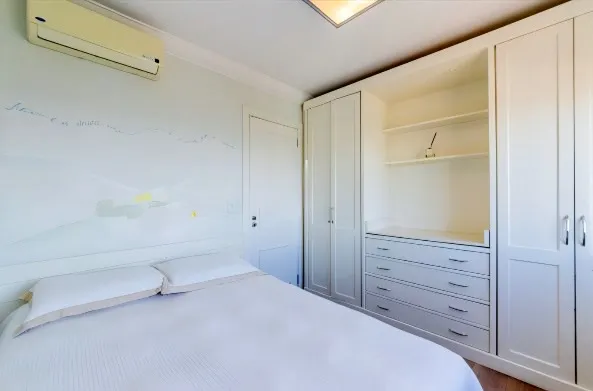 R$ 1.390.000 - IMPEC&Aacute;VEL APARTAMENTO - 105M2 - 3 DORM - VISTA - 2 VAGAS - INFRA Rua Alcídes Gonzaga Porto Alegre - 