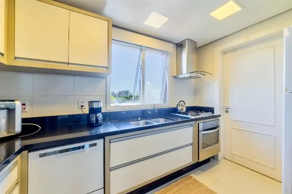 R$ 1.390.000 - IMPEC&Aacute;VEL APARTAMENTO - 105M2 - 3 DORM - VISTA - 2 VAGAS - INFRA Rua Alcídes Gonzaga Porto Alegre - 