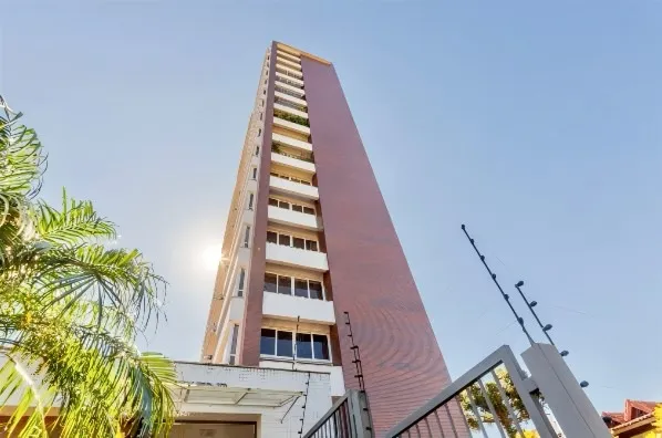 R$ 1.390.000 - IMPEC&Aacute;VEL APARTAMENTO - 105M2 - 3 DORM - VISTA - 2 VAGAS - INFRA Rua Alcídes Gonzaga Porto Alegre - 