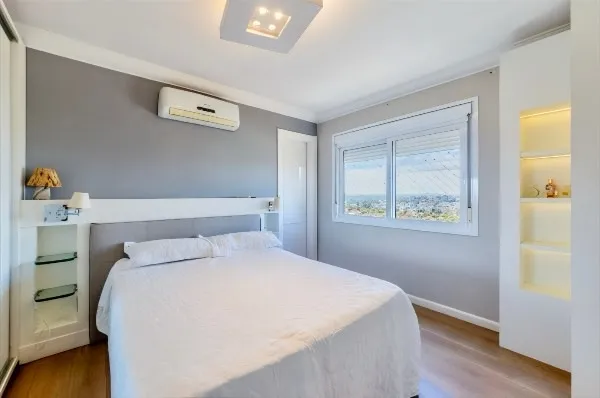 R$ 1.390.000 - IMPEC&Aacute;VEL APARTAMENTO - 105M2 - 3 DORM - VISTA - 2 VAGAS - INFRA Rua Alcídes Gonzaga Porto Alegre - 