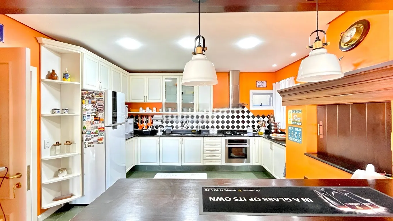 R$ 1.620.000 - MARAVILHOSA CASA - 413M2 - 3 SU&Iacute;TES - HIDRO - 2 VAGAS - VISTA PANOR&Acirc;MICA Rua Coronel Gomes de Carvalho Porto Alegre - 