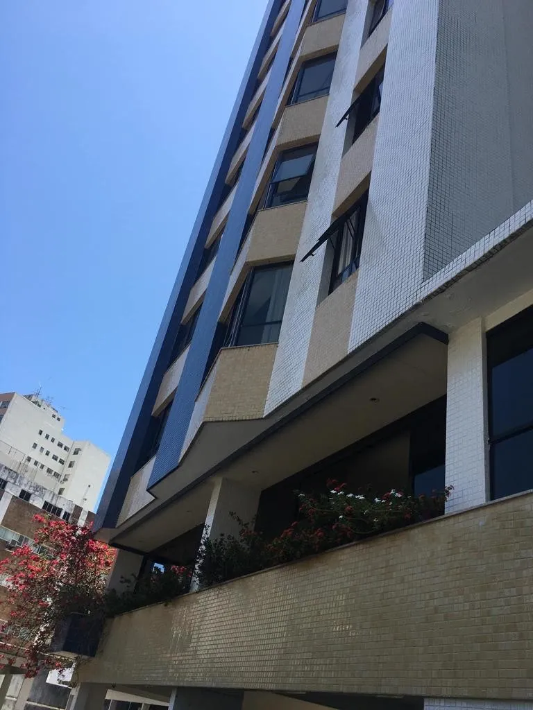 APARTAMENTO 2 QUARTOS SU&Iacute;TE DEPEND&Ecirc;NCIA ARM&Aacute;RIOS ELEVADOR GARAGEM &Agrave; VENDA CANELA! Rua Cláudio Manoel da Costa Salvador - 