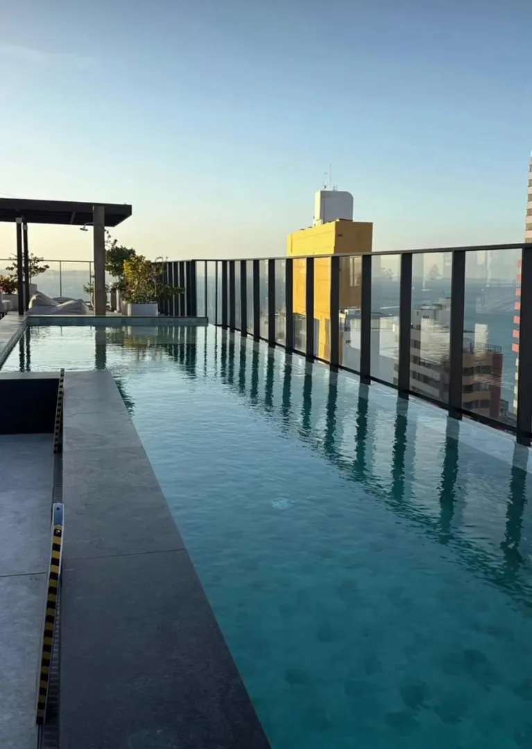 APARTAMENTO STUDIO NOVO MOBILIADO PISCINA &Agrave; VENDA CORREDOR VIT&Oacute;RIA Avenida Sete de Setembro Salvador - 