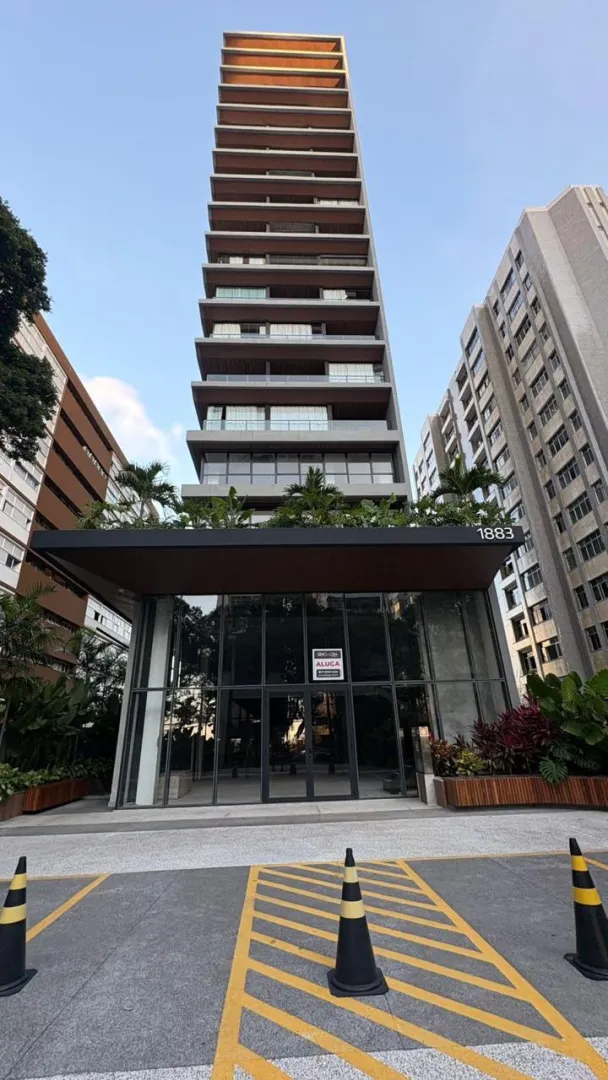 APARTAMENTO STUDIO NOVO MOBILIADO PISCINA &Agrave; VENDA CORREDOR VIT&Oacute;RIA Avenida Sete de Setembro Salvador - 