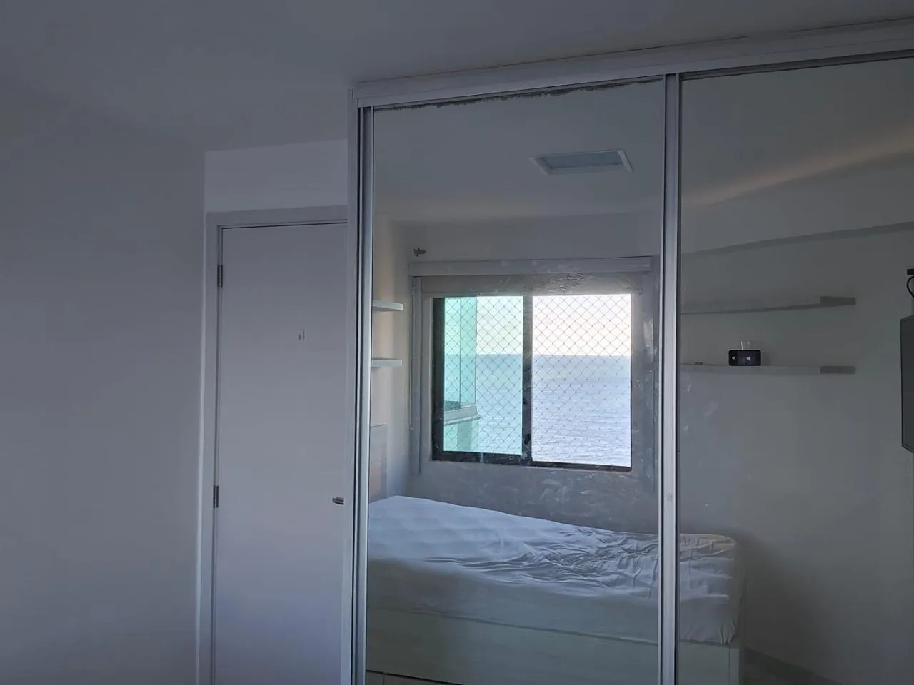 Apartamento beira mar &agrave; venda com 43 m&sup2; | 1 quarto | 1 vaga | Mobiliado Avenida Boa Viagem Recife - 