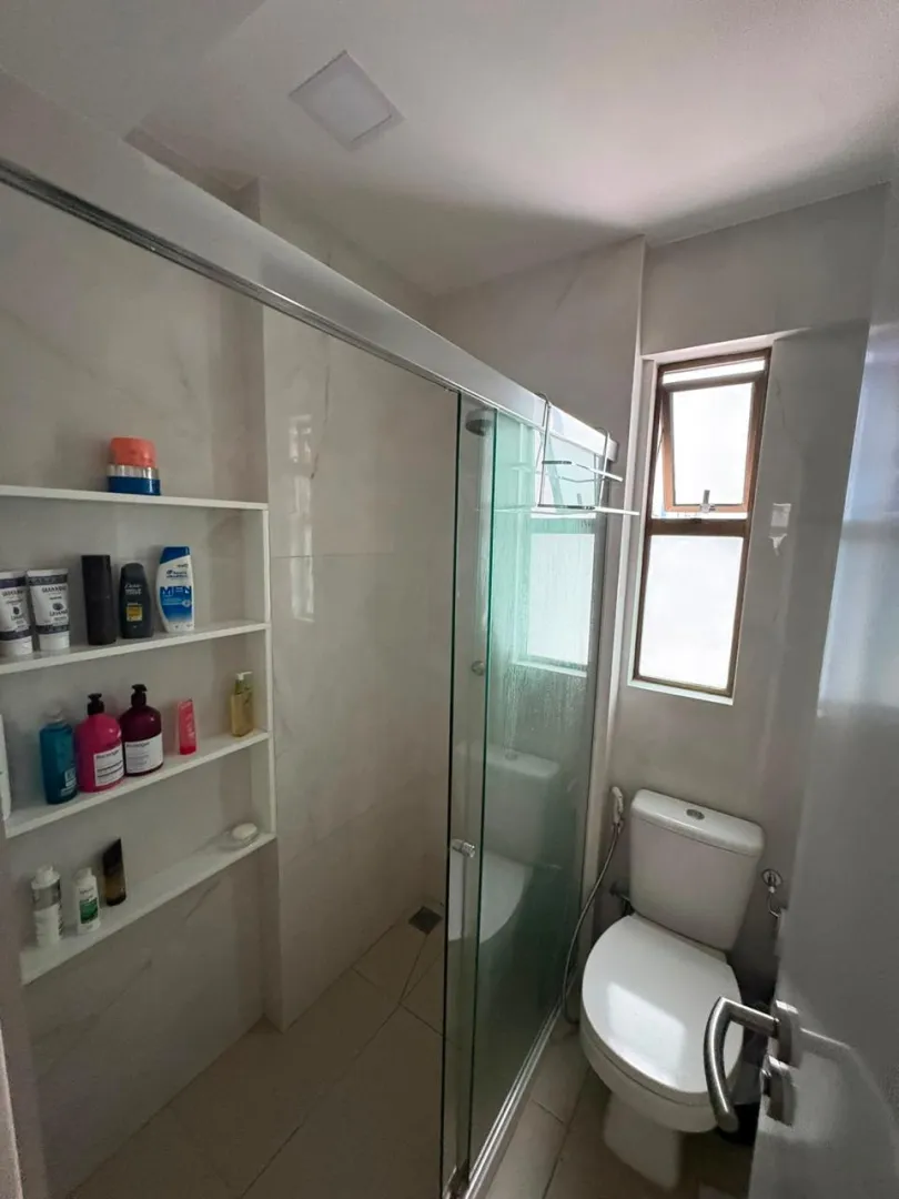 Apartamento &aacute; venda com 80 m&sup2; | 3 quartos sendo 1 su&iacute;te | 1 vaga | Porteira fechada Rua Vicência Recife - 