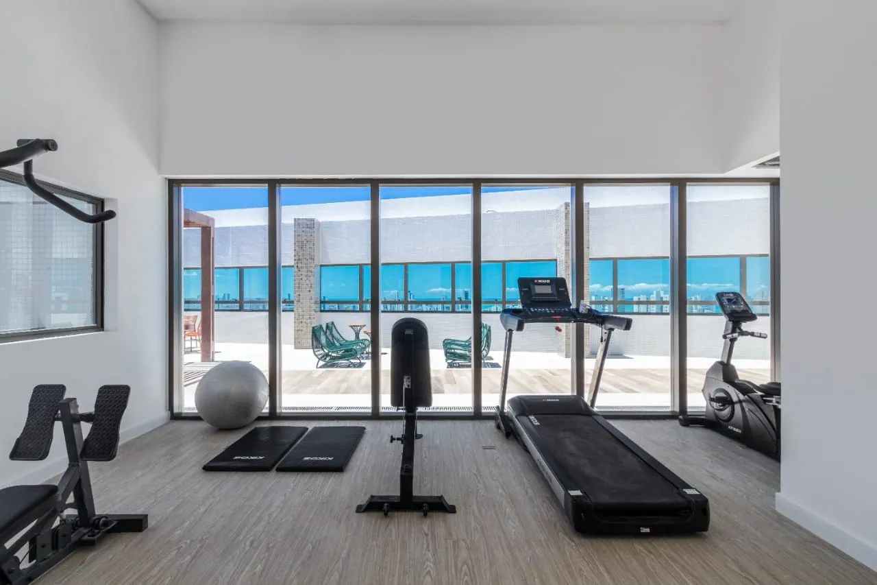 Apartamento &aacute; venda com 146 m&sup2; | 2 su&iacute;tes | 2 vagas | Varanda Rua Ministro Nelson Hungria Recife - 