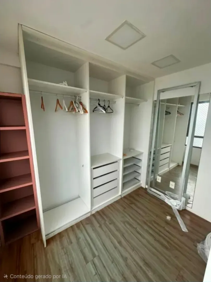 Apartamento &aacute; venda com 152 m&sup2; | 4 quartos sendo 3 su&iacute;tes | 3 vagas | Andar alto Rua Pereira da Costa Recife - 