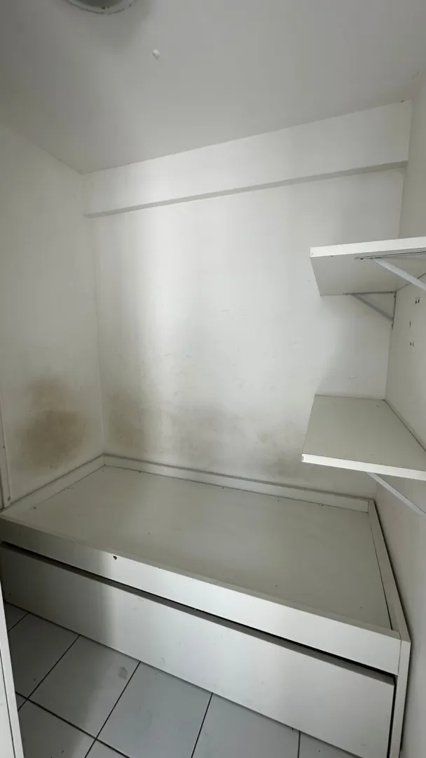 Apartamento &aacute; venda com 160m&sup2; | 4 su&iacute;tes | 3 vagas cobertas | Alto padr&atilde;o Rua Artur Muniz Recife - 