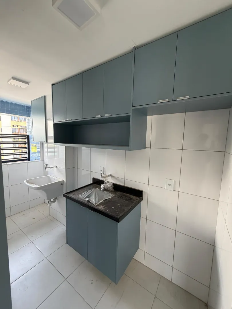 Apartamento &agrave; venda em Boa viagem| 2 quartos sendo 1 suite | Varanda Rua Carlos Pereira Falcão Recife - 
