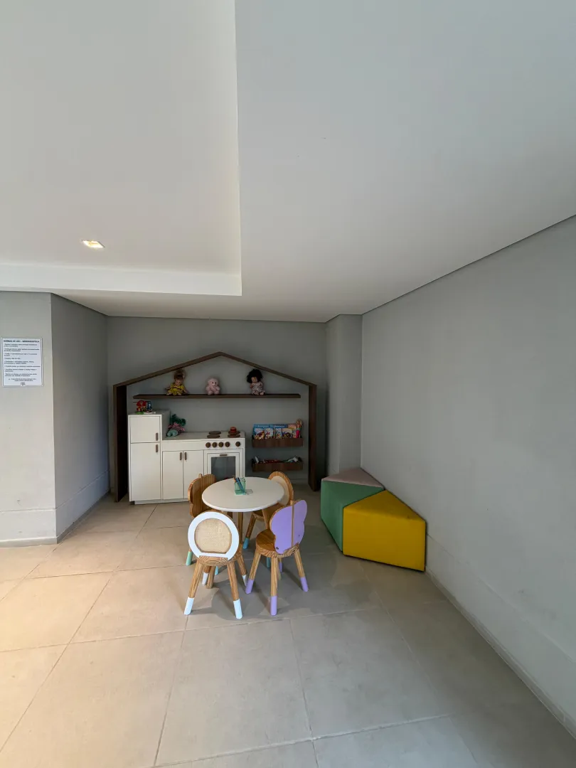 Apartamento &agrave; venda em Boa viagem| 2 quartos sendo 1 suite | Varanda Rua Carlos Pereira Falcão Recife - 