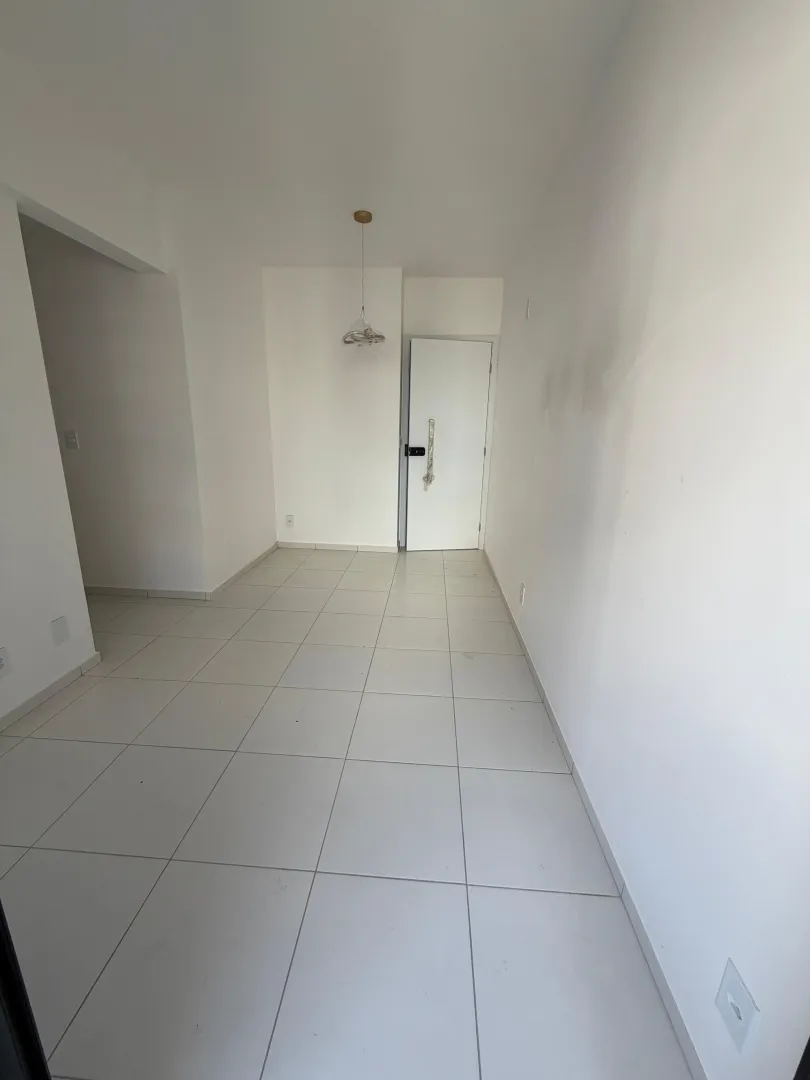 Apartamento &agrave; venda em Boa viagem| 2 quartos sendo 1 suite | Varanda Rua Carlos Pereira Falcão Recife - 