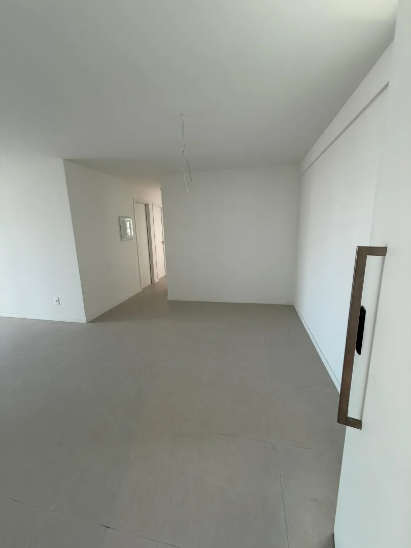 Apartamento &aacute; venda em Boa Viagem | 3 quartos sendo 2 su&iacute;tes | 2 vagas | Varanda Gourmet Rua Professor Arnaldo Carneiro Leão Recife - 
