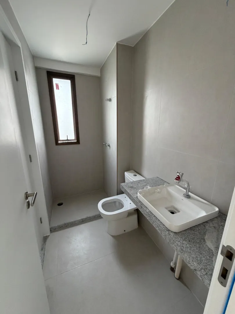 Apartamento &aacute; venda em Boa Viagem | 3 quartos sendo 2 su&iacute;tes | 2 vagas | Varanda Gourmet Rua Professor Arnaldo Carneiro Leão Recife - 