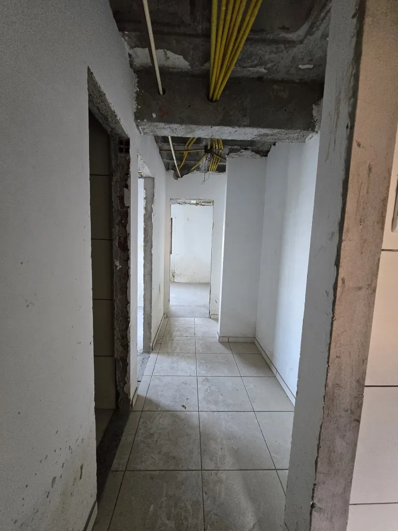 Apartamento &agrave; venda com 135,50 m&sup2; | 4 Quartos sendo 3 su&iacute;tes | 2 vagas | Varanda Rua Luís de Farias Barbosa Recife - 