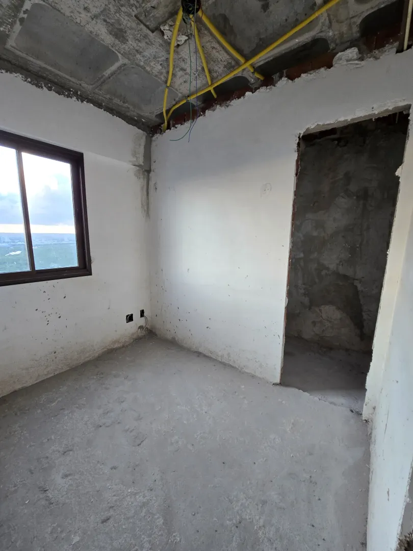 Apartamento &agrave; venda com 135,50 m&sup2; | 4 Quartos sendo 3 su&iacute;tes | 2 vagas | Varanda Rua Luís de Farias Barbosa Recife - 