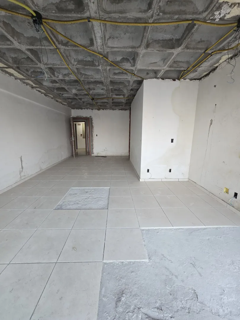 Apartamento &agrave; venda com 135,50 m&sup2; | 4 Quartos sendo 3 su&iacute;tes | 2 vagas | Varanda Rua Luís de Farias Barbosa Recife - 