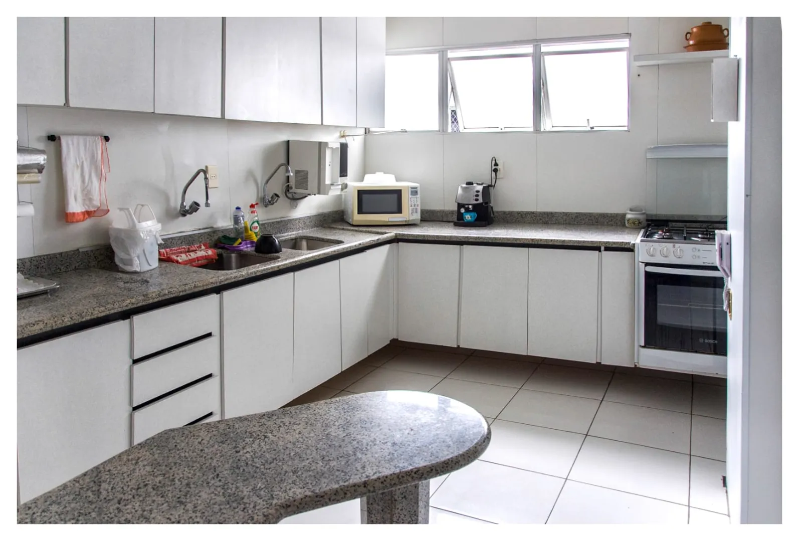 APARTAMENTO COBERTURA 4 QUARTOS 2 SU&Iacute;TES PISCINA PRIVAT 2 GARAGENS QUADRA &Agrave; VENDA GRA&Ccedil;A! Rua Humberto de Campos Salvador - 