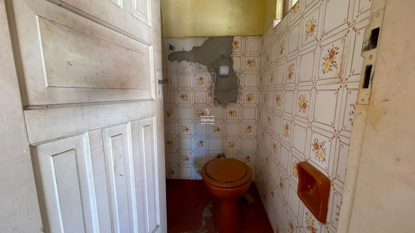 Casa t&eacute;rrea 3 dormit&oacute;rios + 4 vagas de garagem  Guarulhos - 