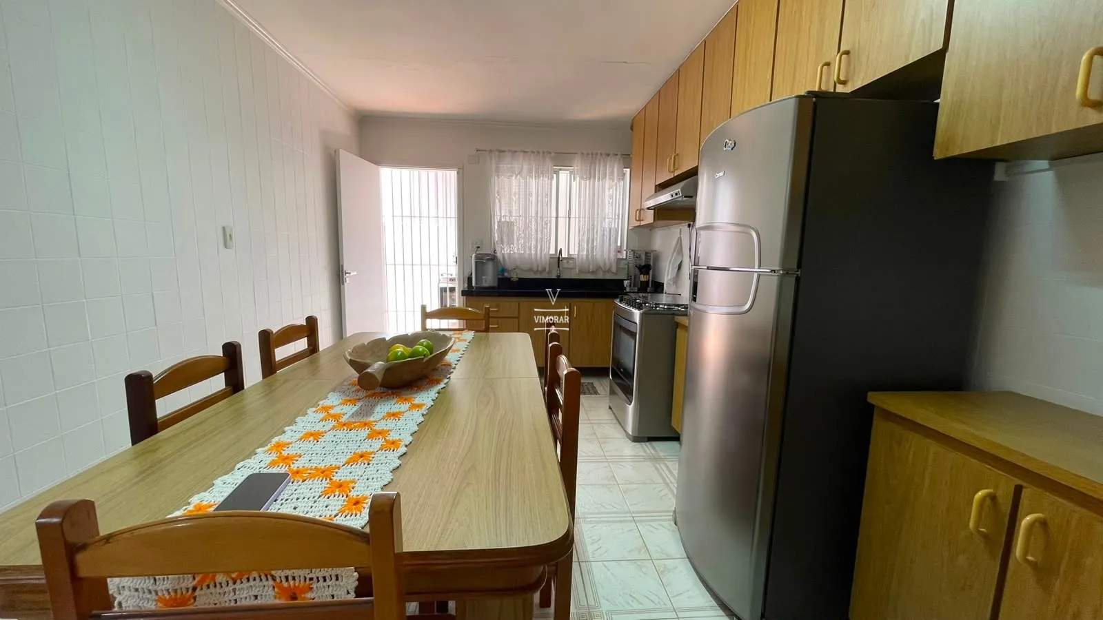 Casa t&eacute;rrea 3 dormit&oacute;rios + 4 vagas de garagem  Guarulhos - 