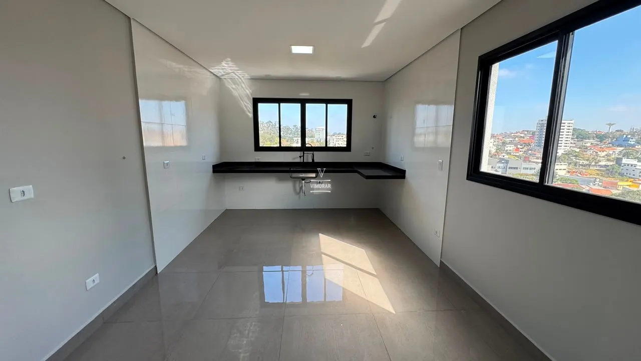 Sobrado 3 su&iacute;tes + 4 vagas de garagem  Arujá - 