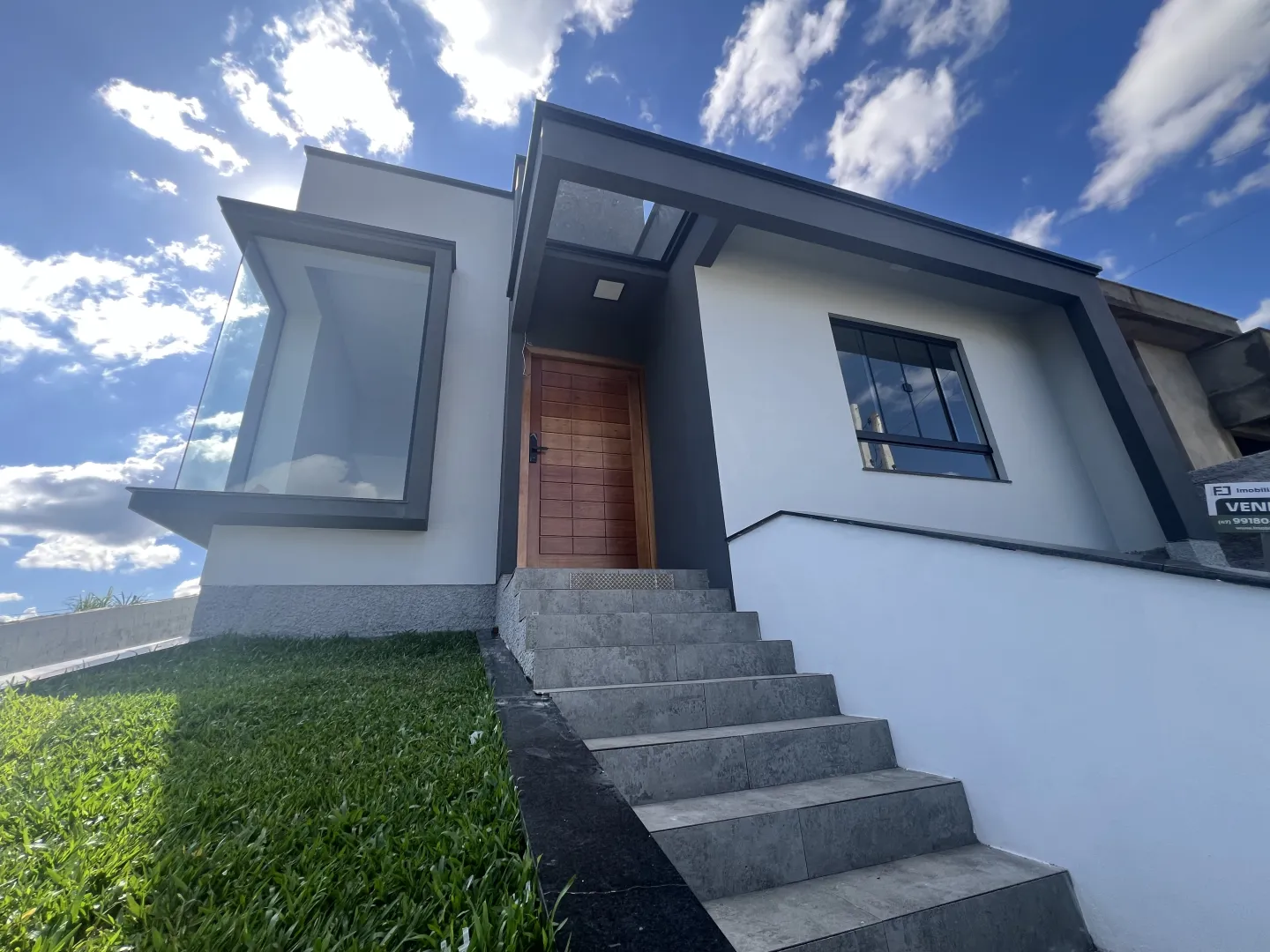 Casa Nova 3 quartos sendo uma su&iacute;te com closet Rua Santa Tereza de Calcutá Indaial - 