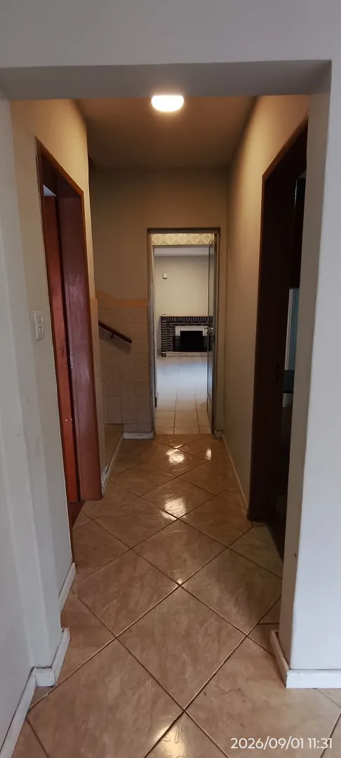 PRONTO PARA MORAR NO CENTRO: SOBRADO DE 3 DORMS, SUITE E 2 VAGAS — foto 13